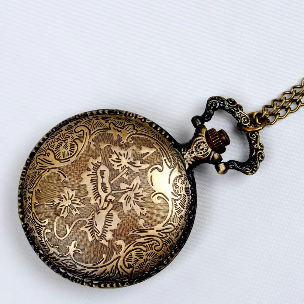 NEW Style  Big Vintage Eiffel  - Vintage Fashion Paris recensie en prijs