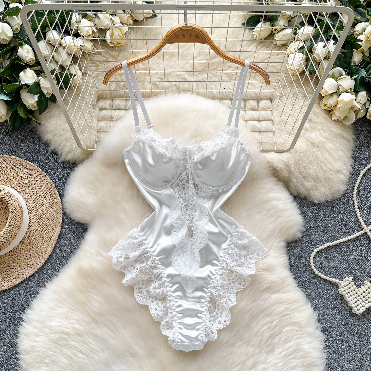 vintage bodysuits Spliced sati - Vintage Fashion Club recensie en prijs