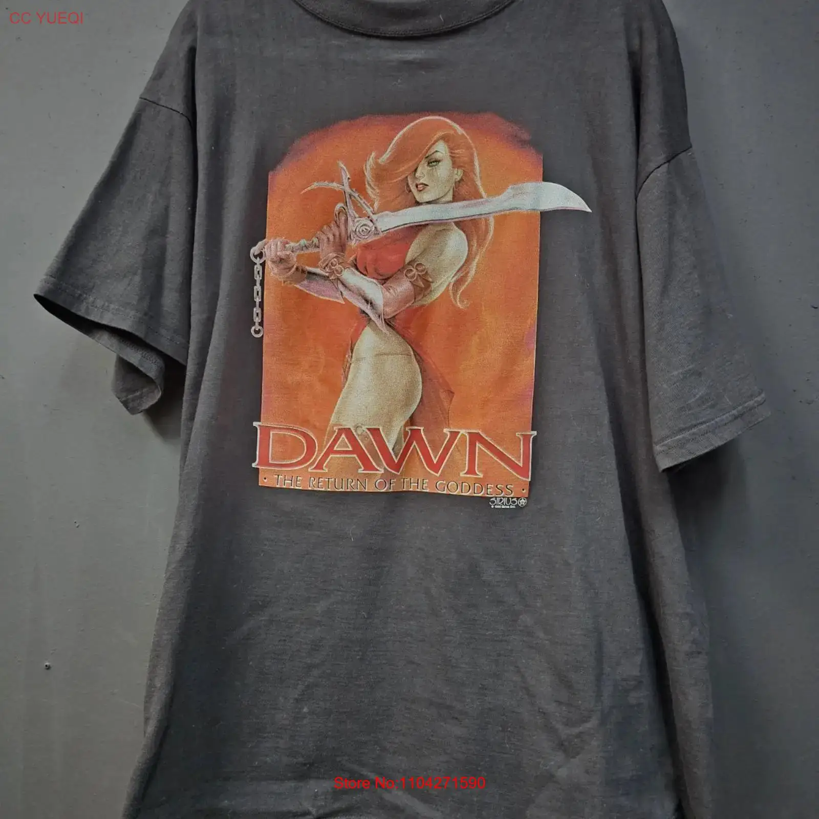 Vintage 1990s Dawn T Shirt Siz - Vintage Fashion Victim recensie en prijs
