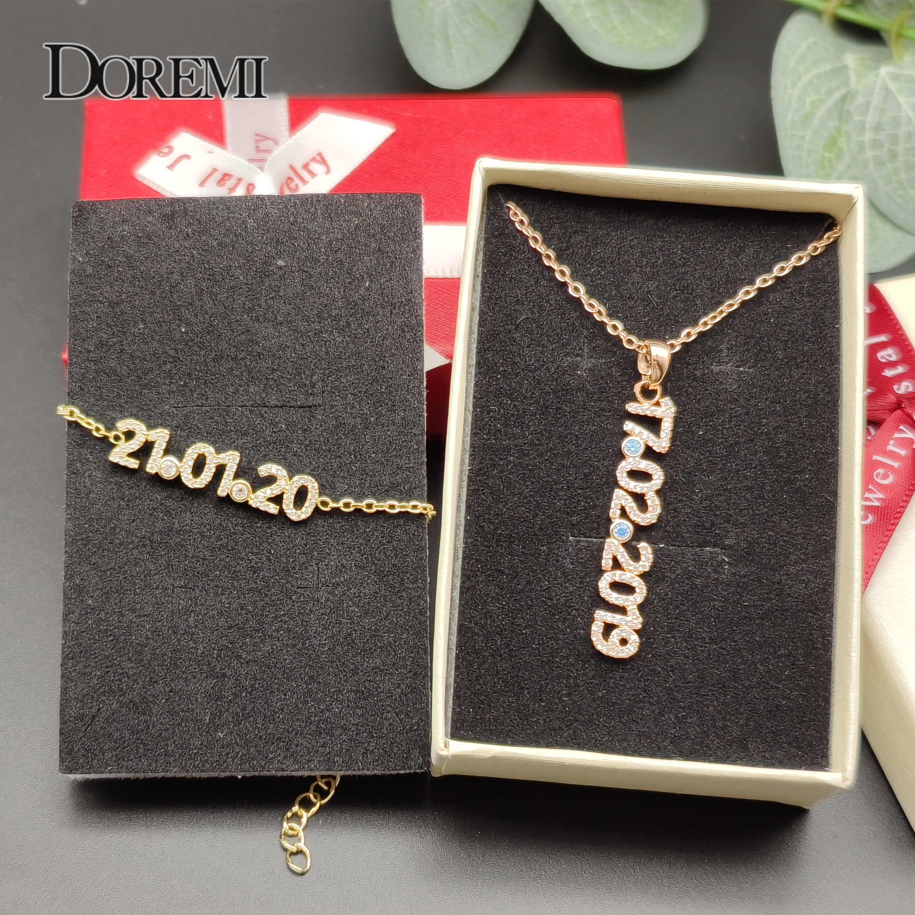 DOREMI New Crystal Name set Je - Vintage Fashion Names recensie en prijs