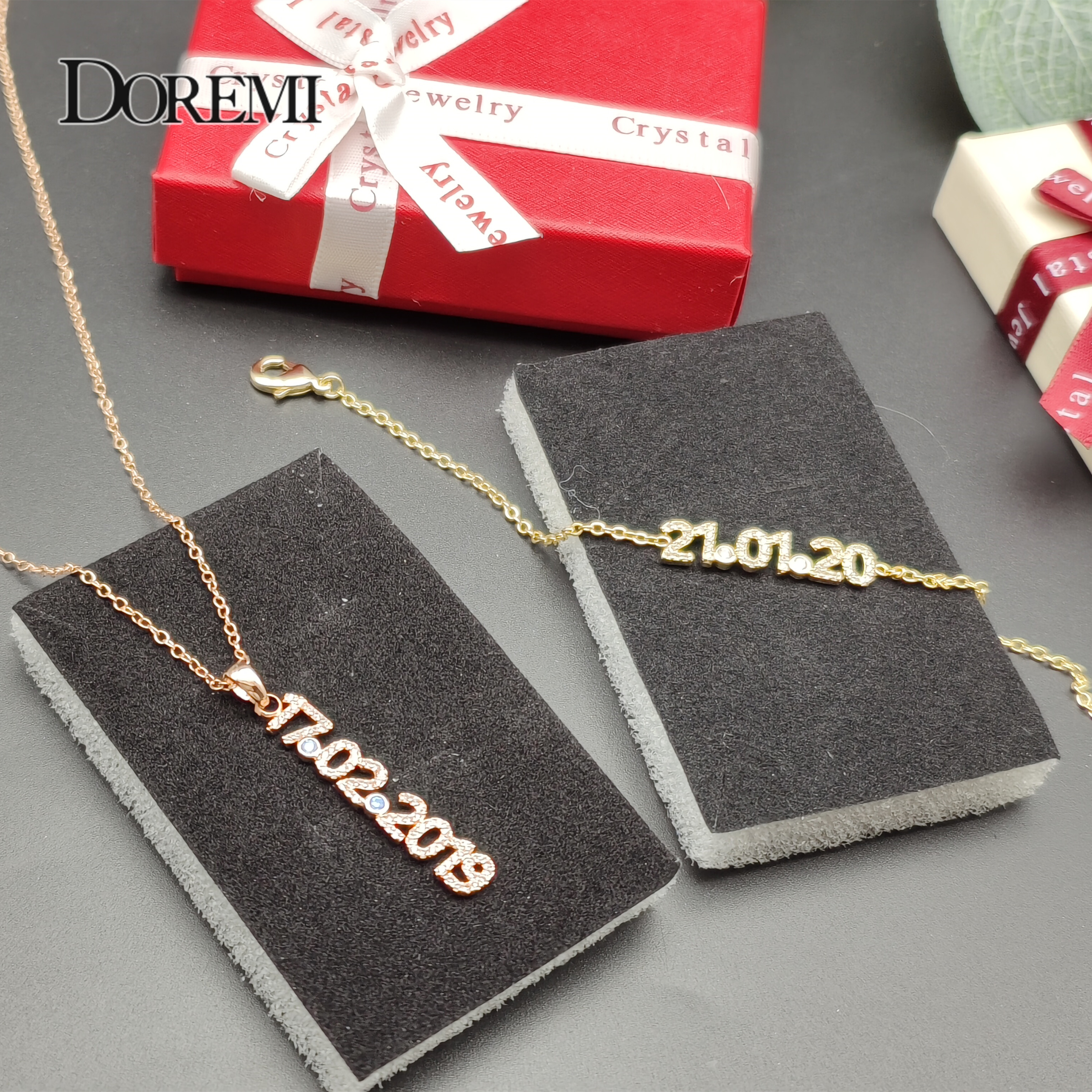 DOREMI New Crystal Name set Je - Vintage Fashion Names recensie en prijs